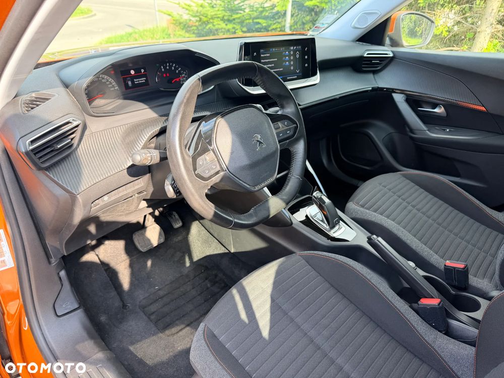 Peugeot 2008 PureTech 130 EAT8 Allure - 7