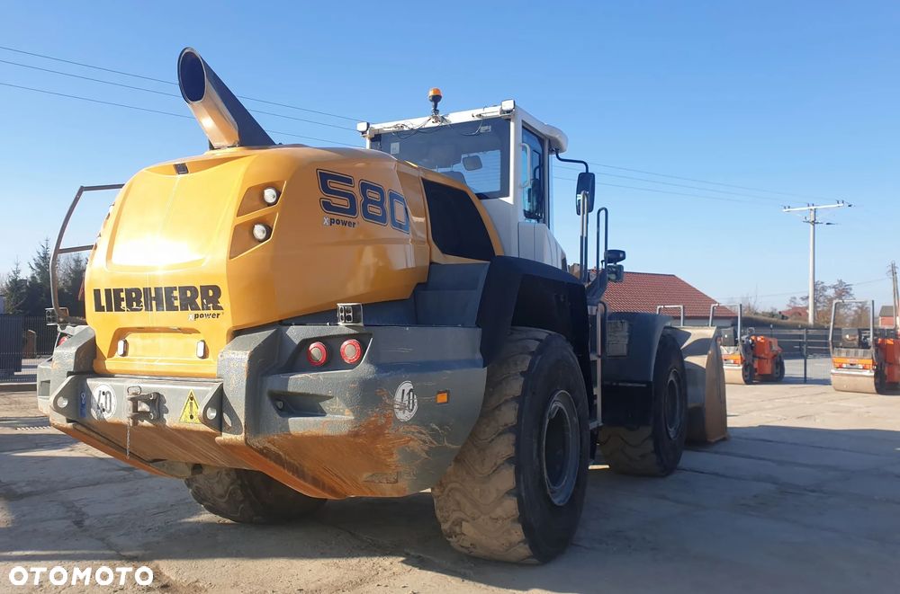 Liebherr L580 - 9