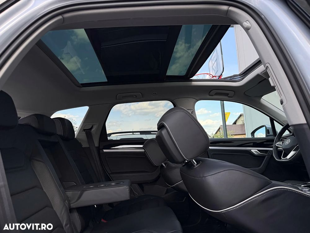 Volkswagen Touareg V6 e-Hybrid OPF 4Motion Aut. Elegance FINAL EDITION - 18