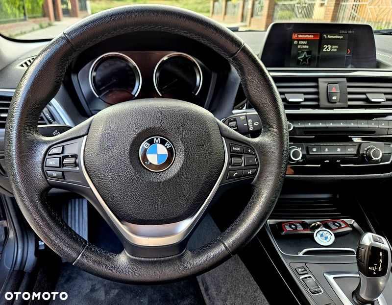 BMW Seria 1 116d Sport Line - 15