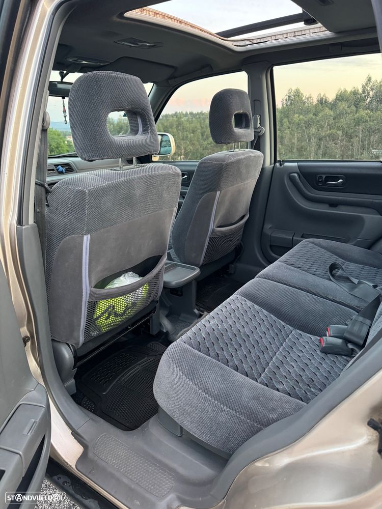 Honda CR-V 2.0 ES - 21