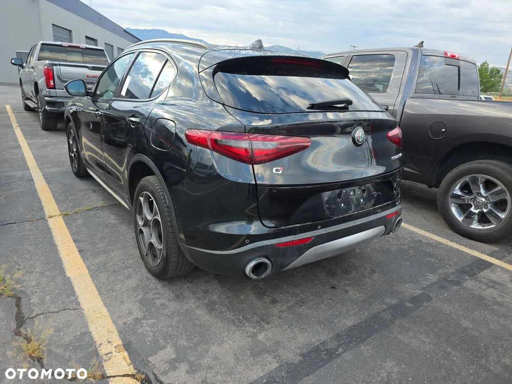 Alfa Romeo Stelvio 2.0 Turbo TI Q4 - 5