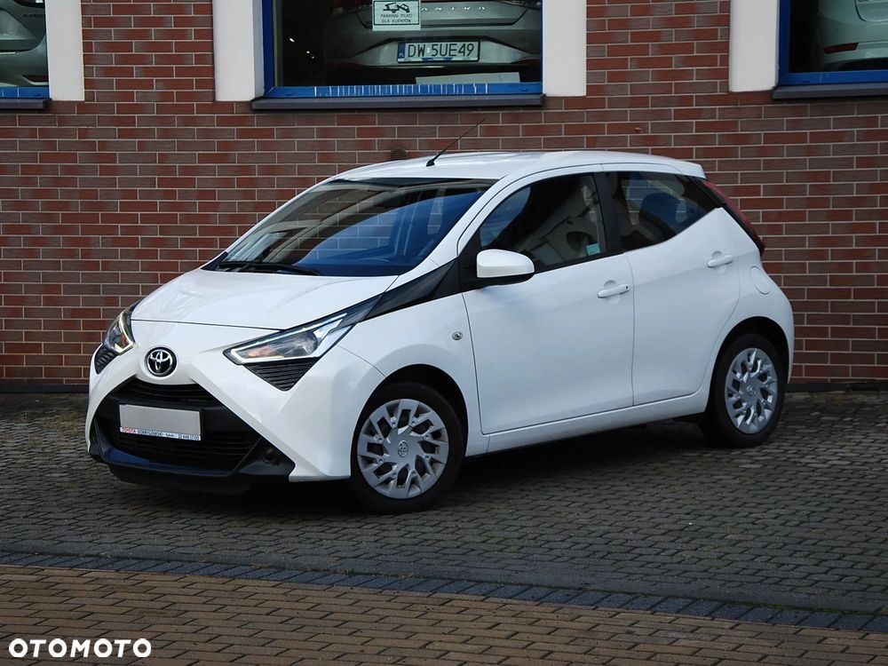 Toyota Aygo x-play - 14