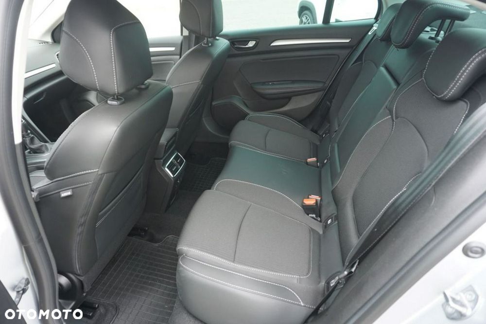 Renault Megane 1.3 TCe Techno - 10