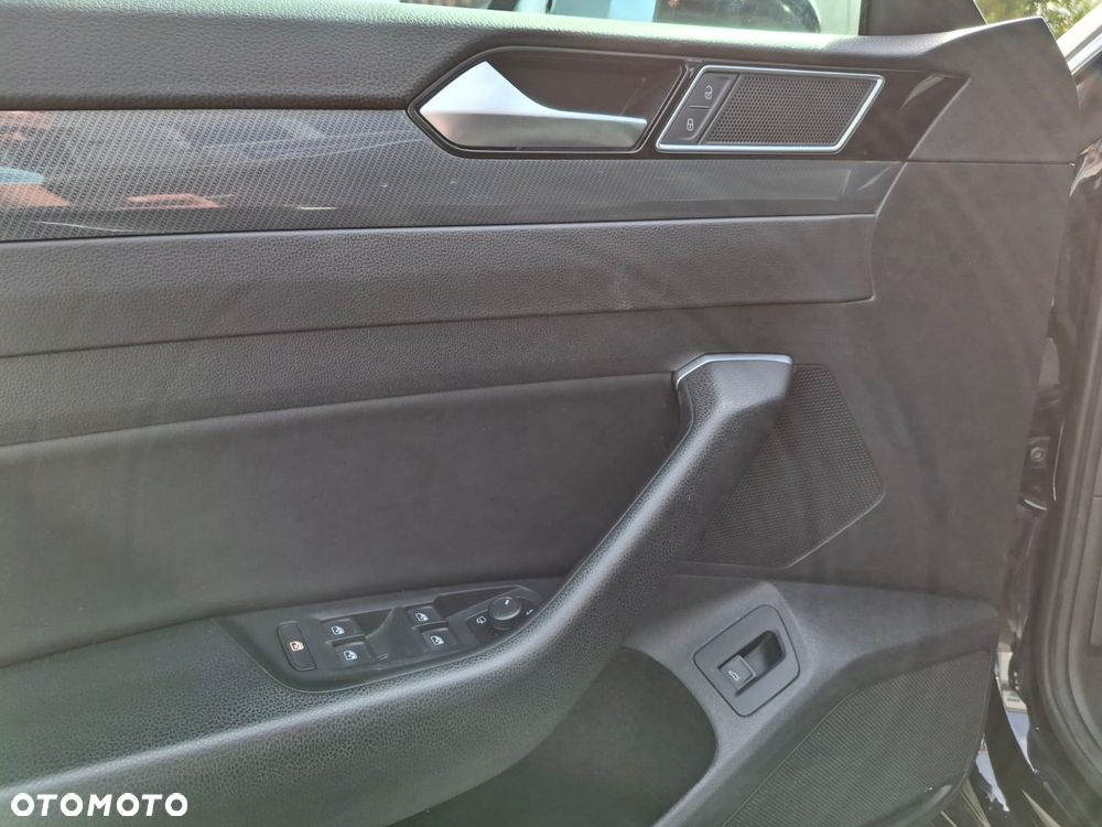 Volkswagen Arteon 2.0 TDI SCR DSG R-Line Edition - 9