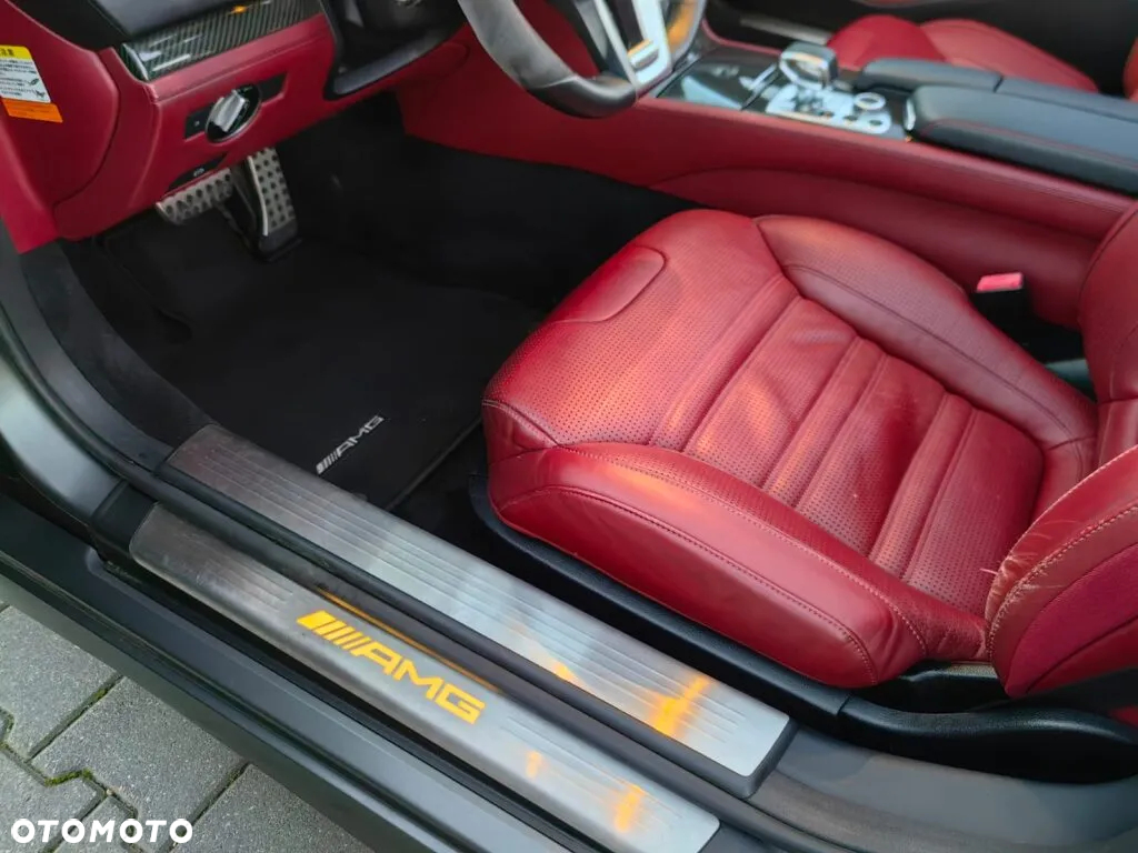 Mercedes-Benz SL 63 AMG - 20