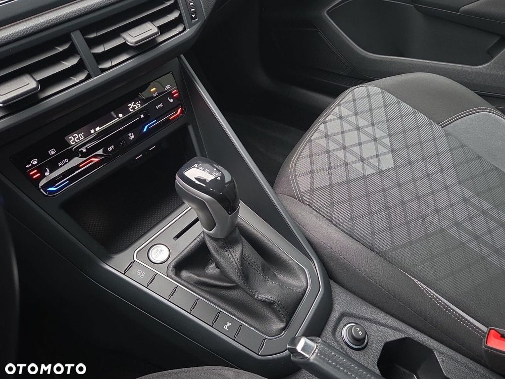 Volkswagen Taigo 1.5 TSI ACT R-Line DSG - 13