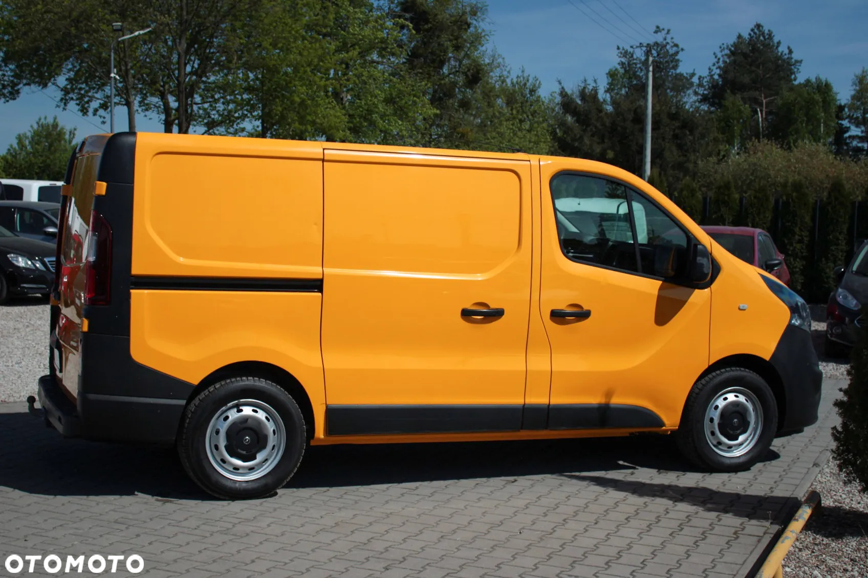 Opel VIVARO - 8