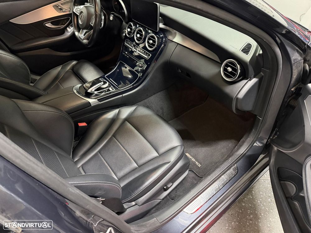 Mercedes-Benz C 300 h AMG Line - 22