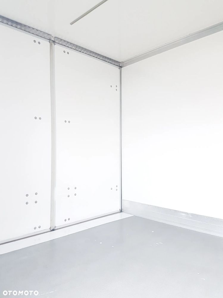 Renault MASTER CHŁODNIA AGREGAT 6EP IZOTERMA 3,33x2,11x2,00 KLIMA DMC 3500 KG MANUAL KRAJOWY - 37