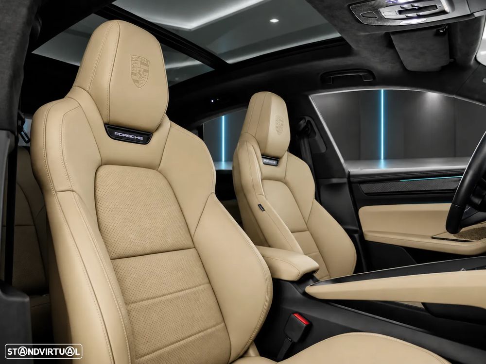 Porsche Macan Electric Turbo - 21