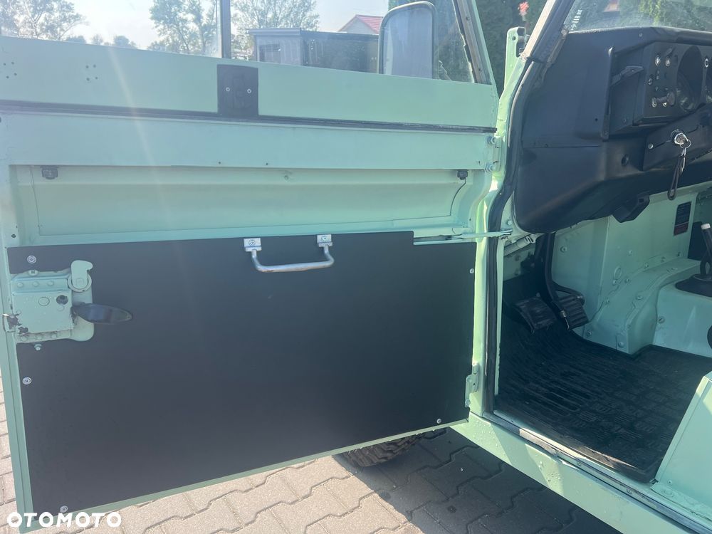 Land Rover Inny - 14