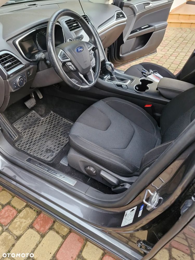 Ford Mondeo 2.0 TDCi Titanium PowerShift - 13