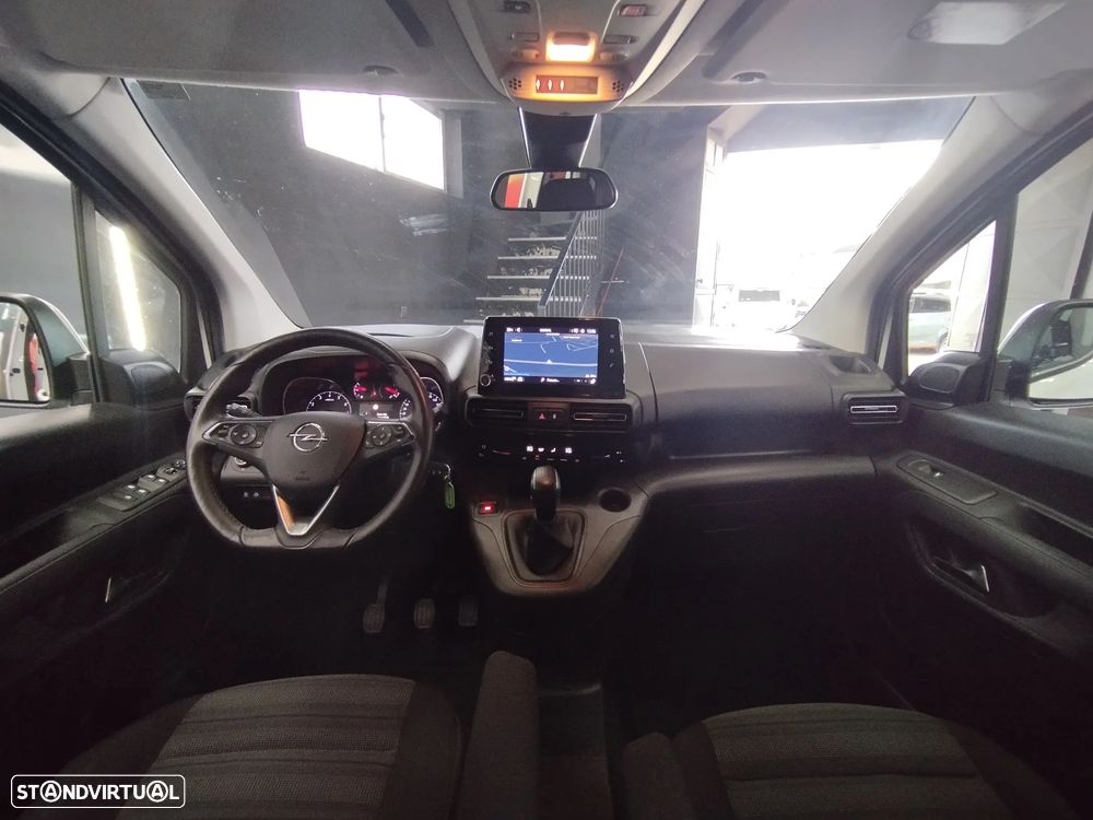 Opel Combo — fotografia 15