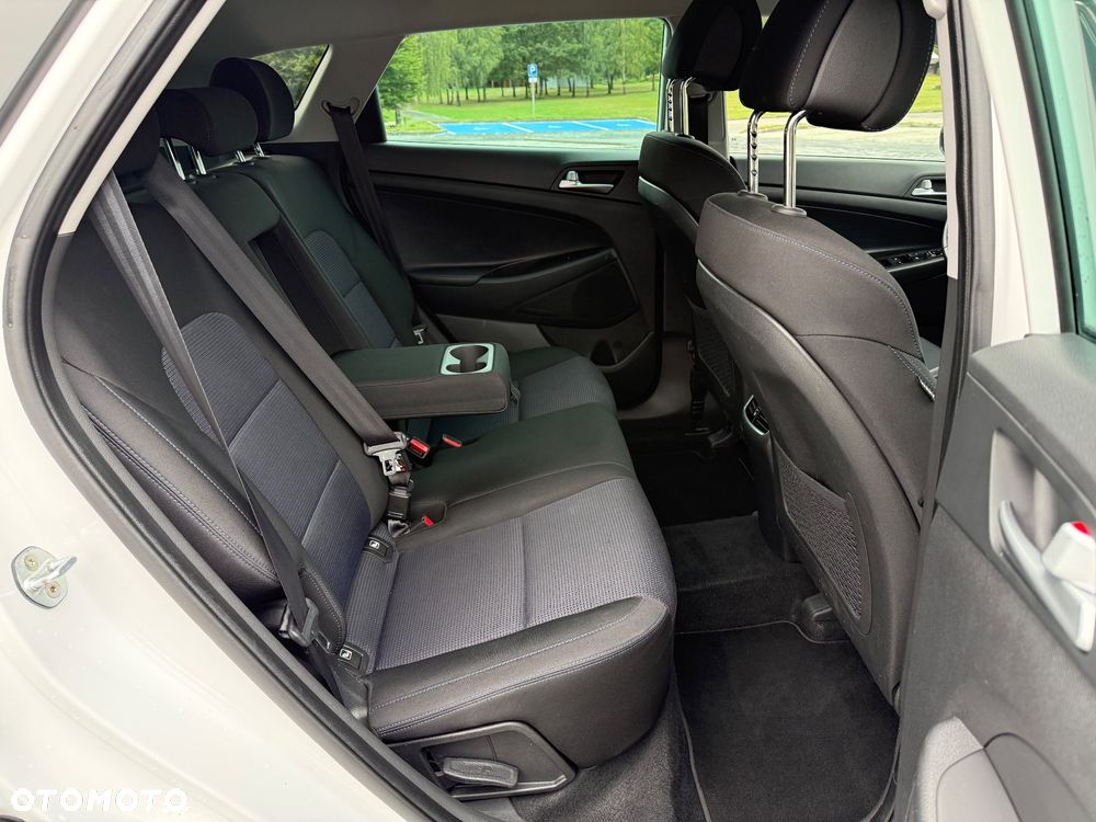 Hyundai Tucson 1.7 CRDI BlueDrive Comfort 2WD - 24