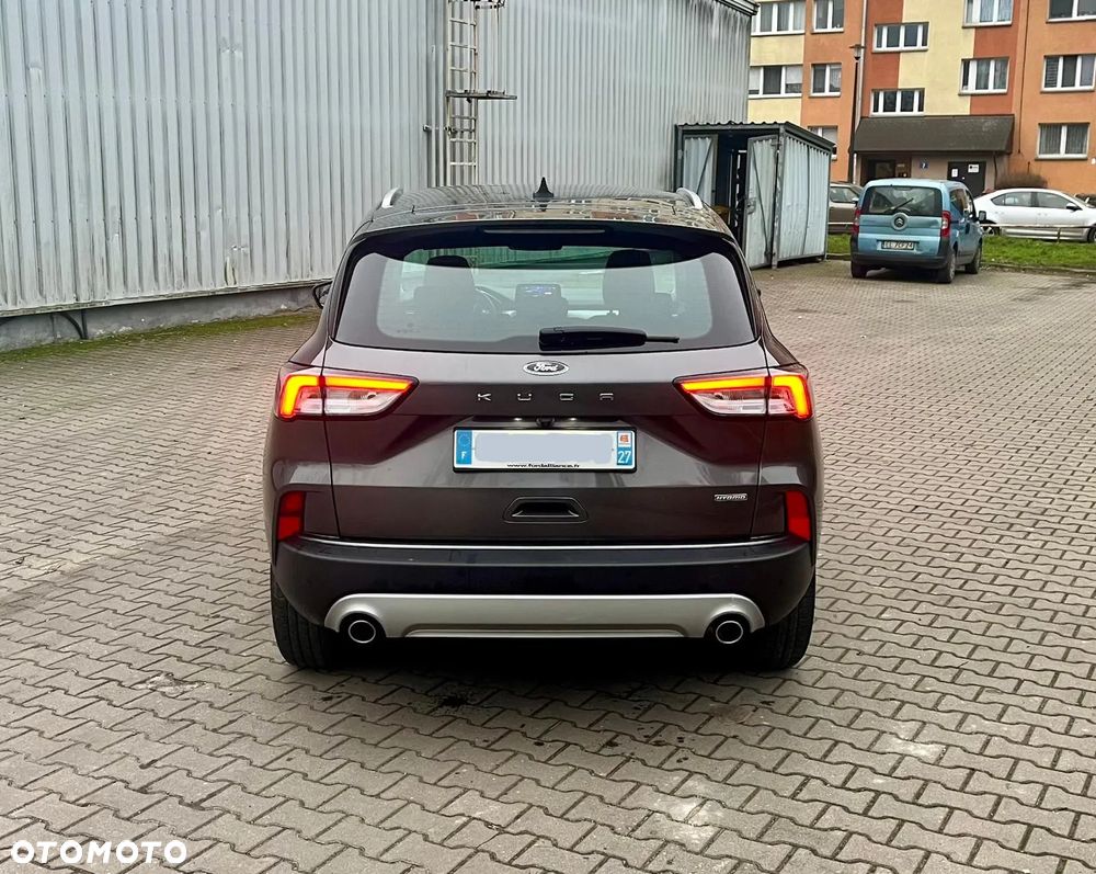 Ford Kuga 2.5 Duratec FHEV 4x4 TITANIUM - 4