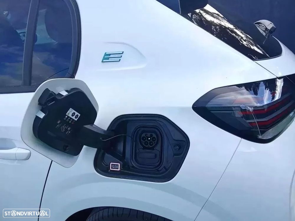 Peugeot e-208 50 kWh GT Line - 14