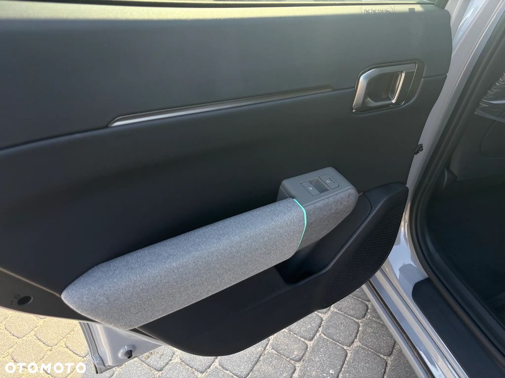 Kia EV4 81.4kWh Business Line - 21