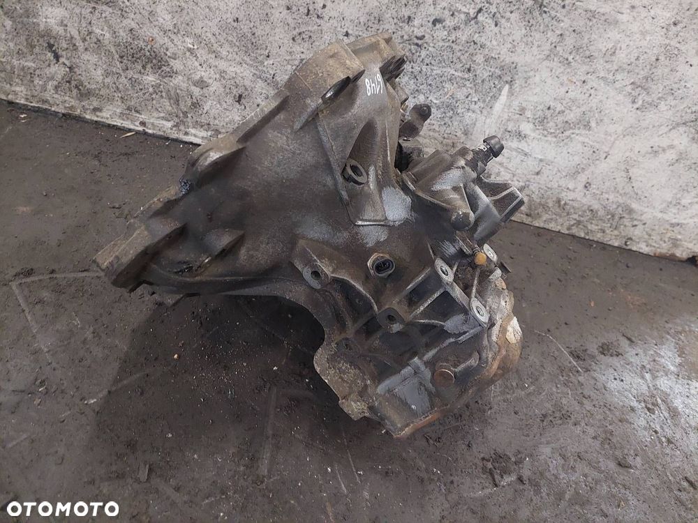 SKRZYNIA BIEGÓW OPEL CORSA D 1.3 CDTI F17W374 F17 W374 - 2