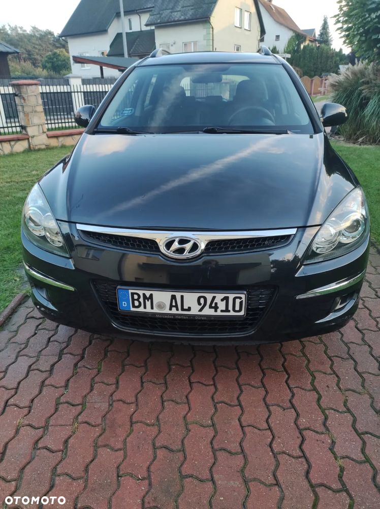 Hyundai i30 1.4 Base + - 2
