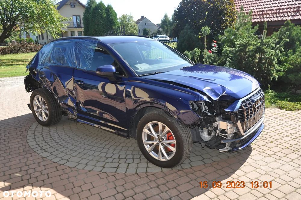 Audi Q3 ver-45-tfsi-e-s-line-s-tronic - 9