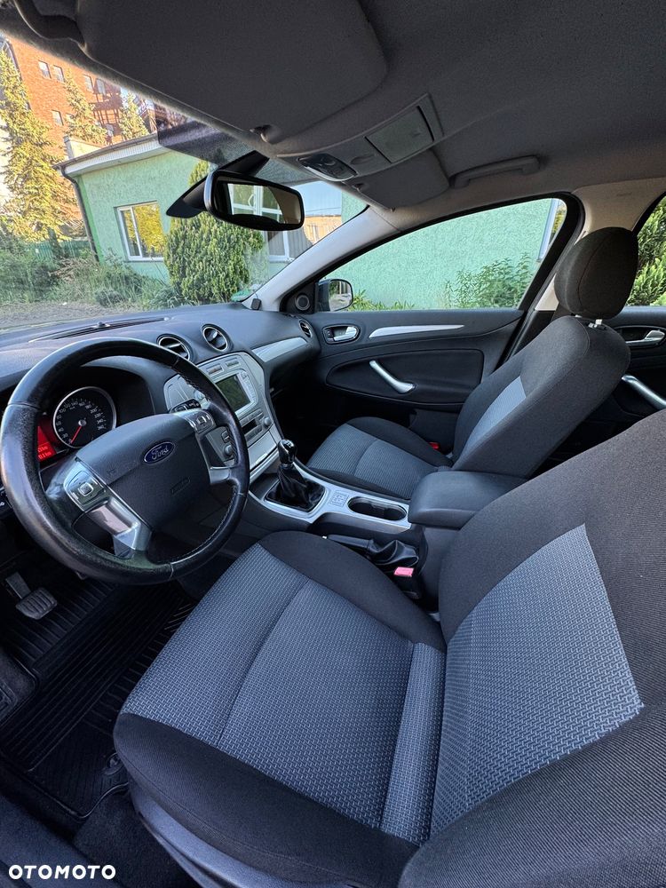 Ford Mondeo 1.6 Trend - 5