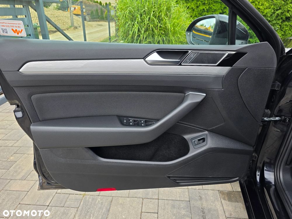 Volkswagen Passat 2.0 TDI EVO Business DSG - 30