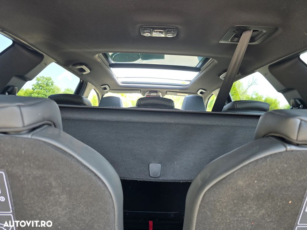 Peugeot 5008 2.0L BlueHDI EAT8 S&S GT - 25