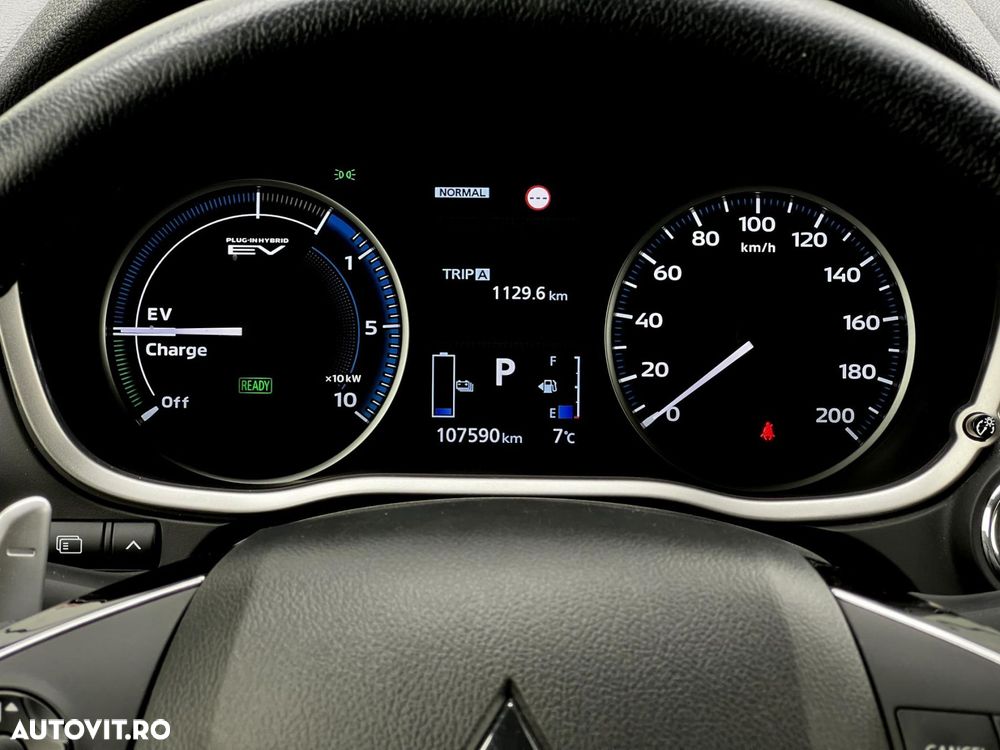 Mitsubishi Eclipse-Cross - 24