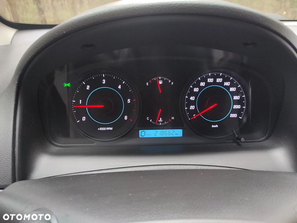 Chevrolet Captiva - 28