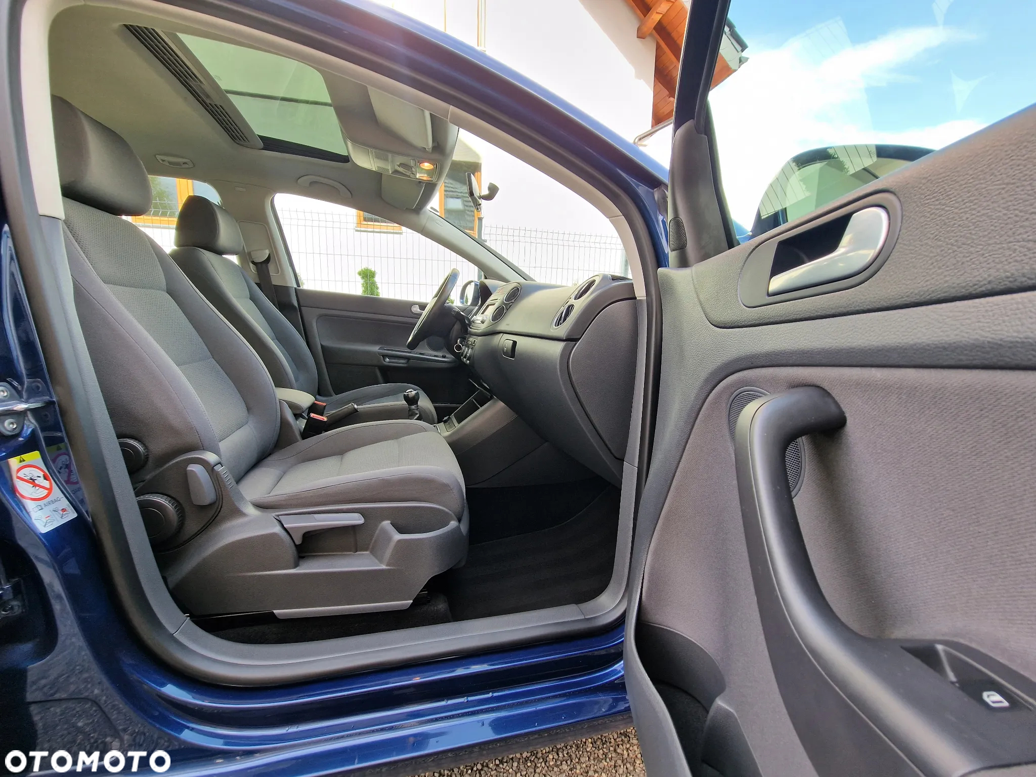 Volkswagen Golf - 21