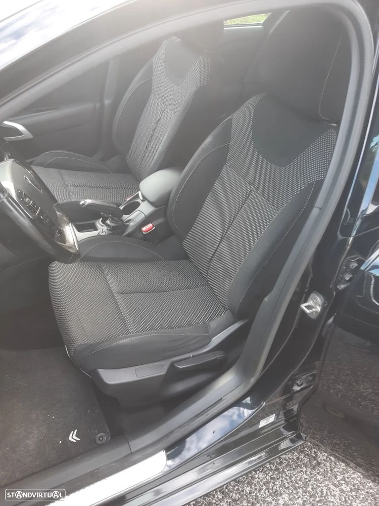 Citroën DS4 1.6 HDi Chic - 8