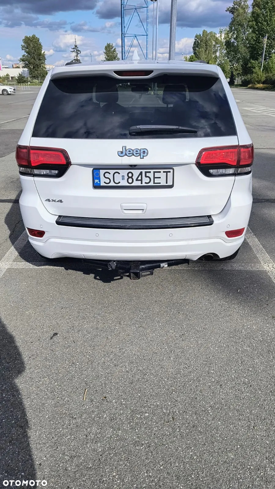 Jeep Grand Cherokee - 12
