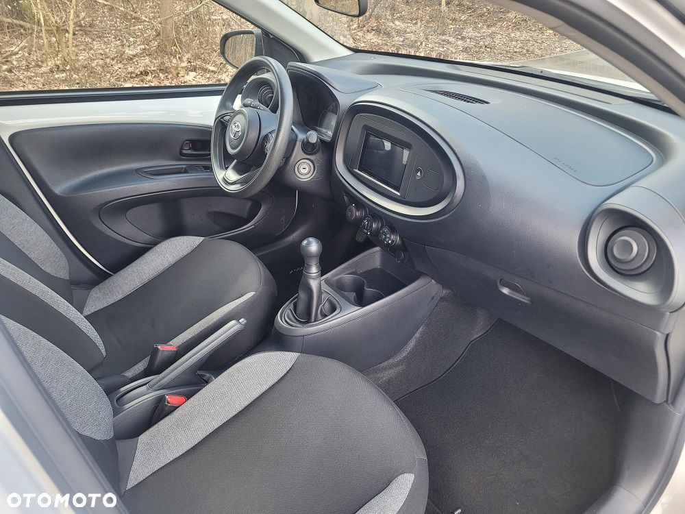 Toyota Aygo X 1.0 VVT-i Limited - 9