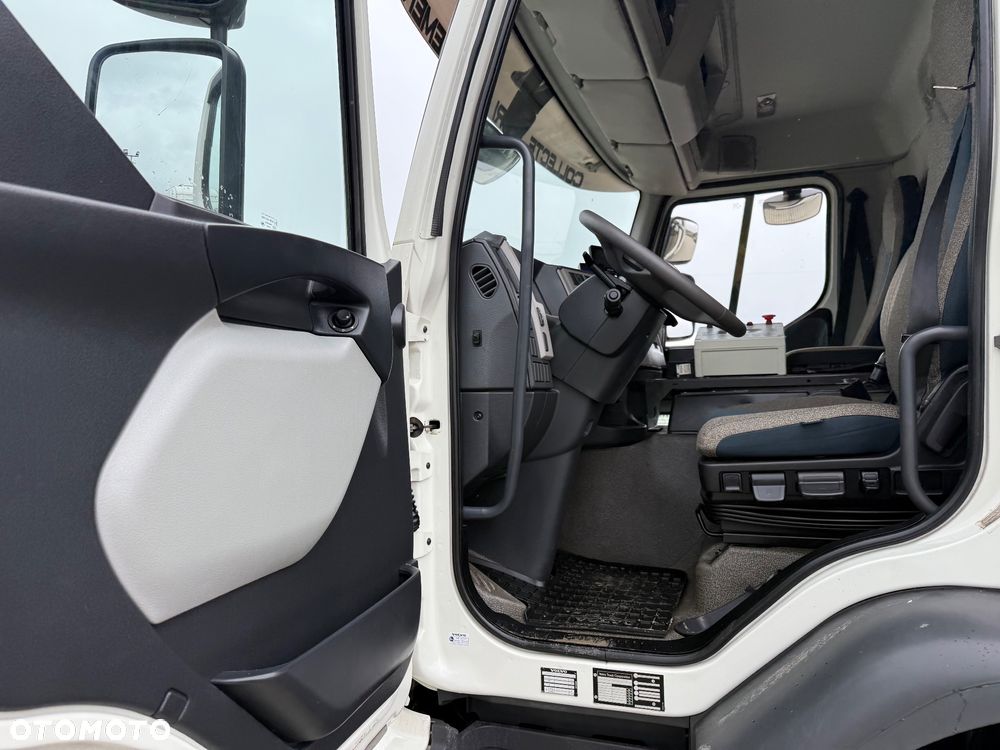 Volvo FE 320 / ŚMIECIARKA / 6X2 / ZABUDOWA SEMAT / Z FRANCJI / STAN BDB / / / - 23