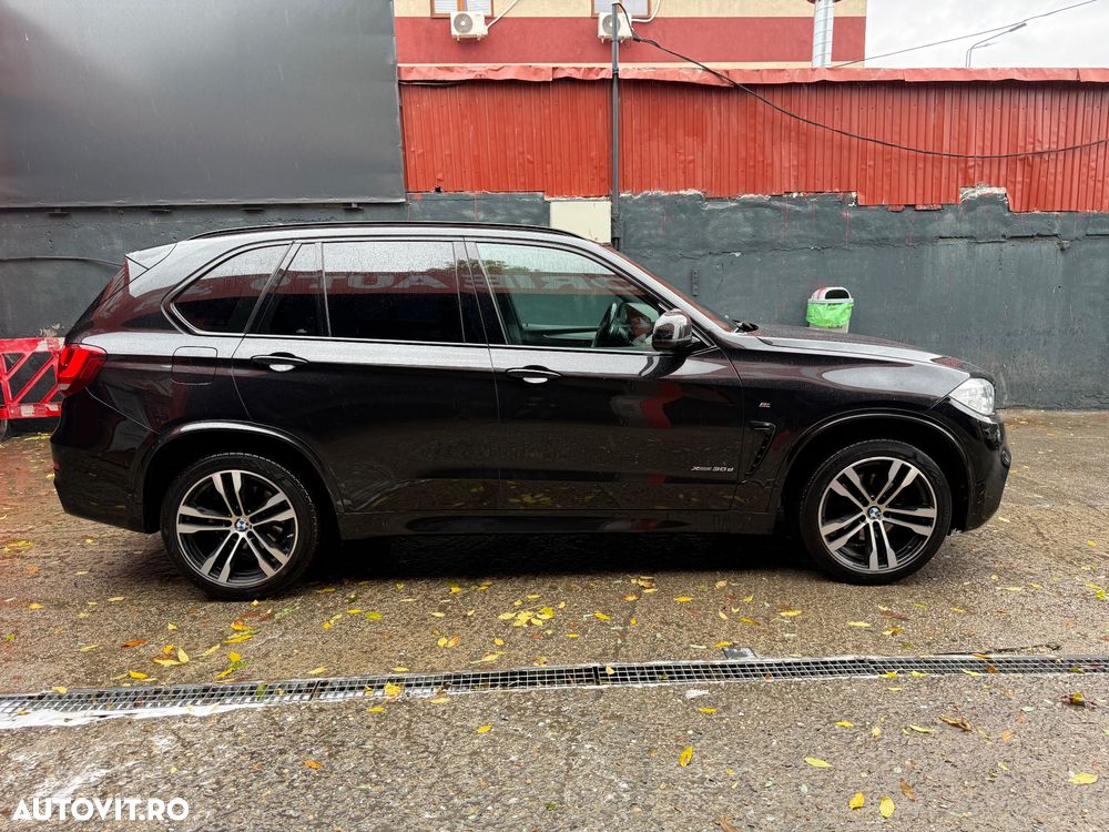 BMW X5 xDrive30d - 14