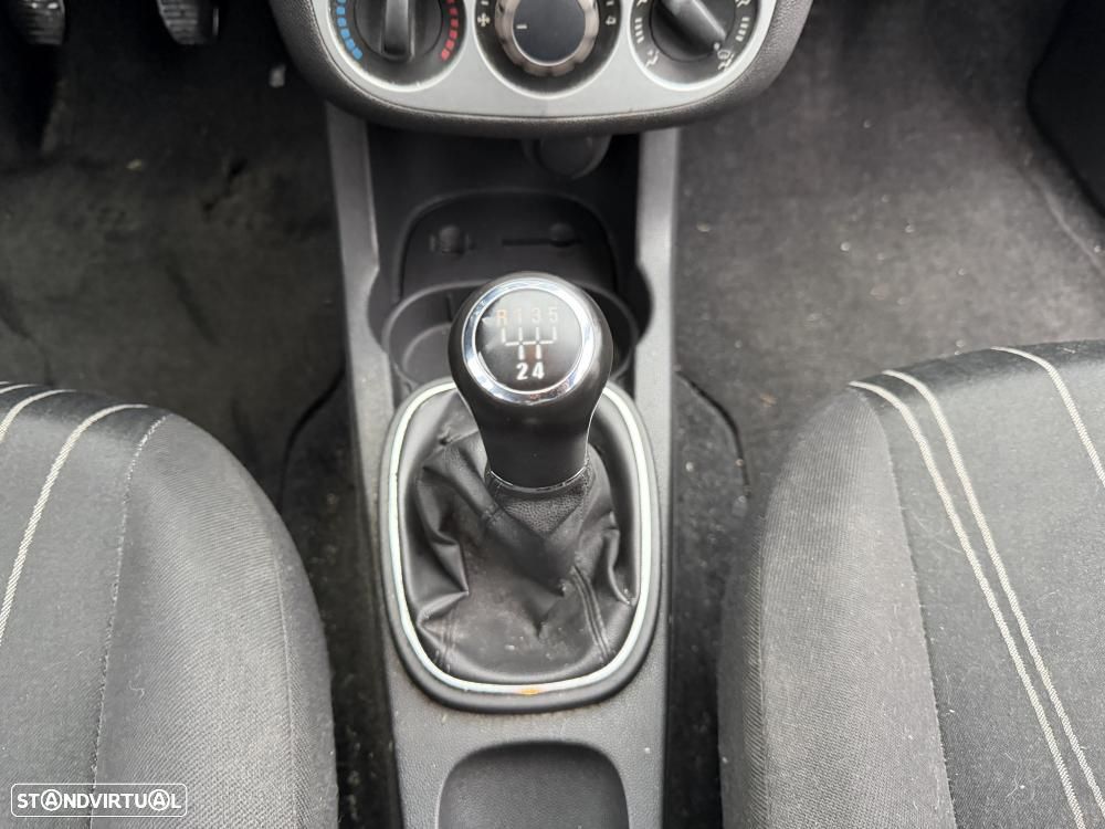 Opel Corsa 1.3 CDTI Enjoy - 18