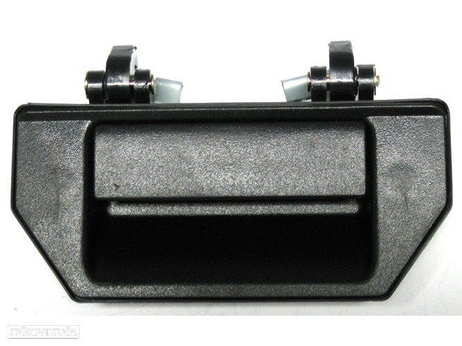 Punho da tampa da mala Nissan Navara D22 NOVO - 1