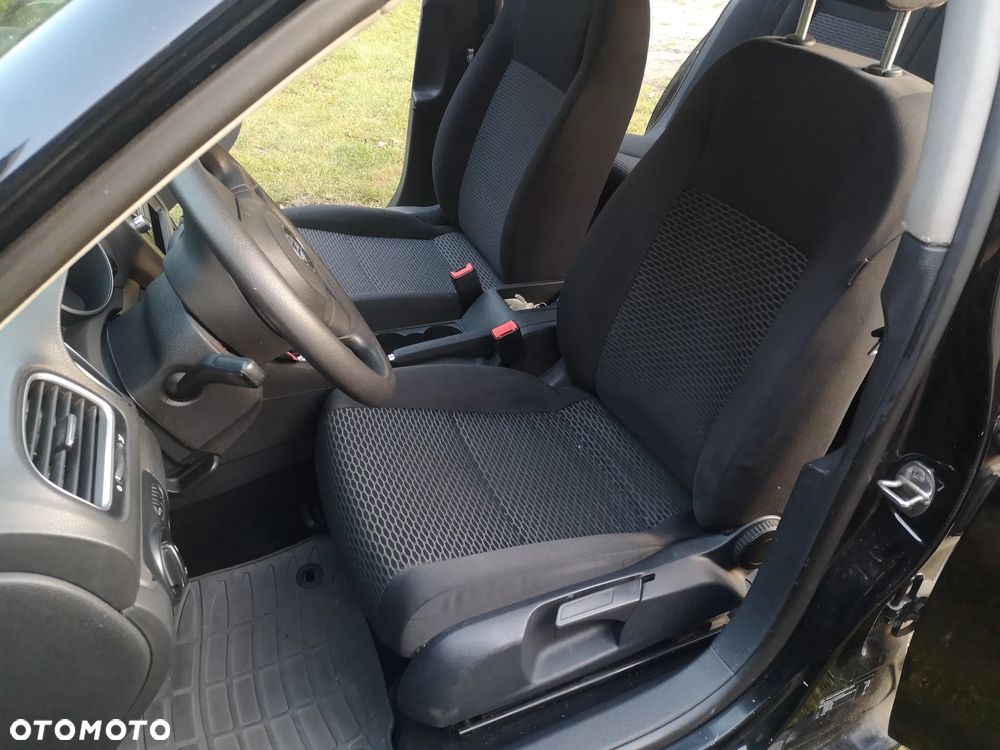 Volkswagen Golf 1.6 TDI BlueMotion Technology DSG Trendline - 14
