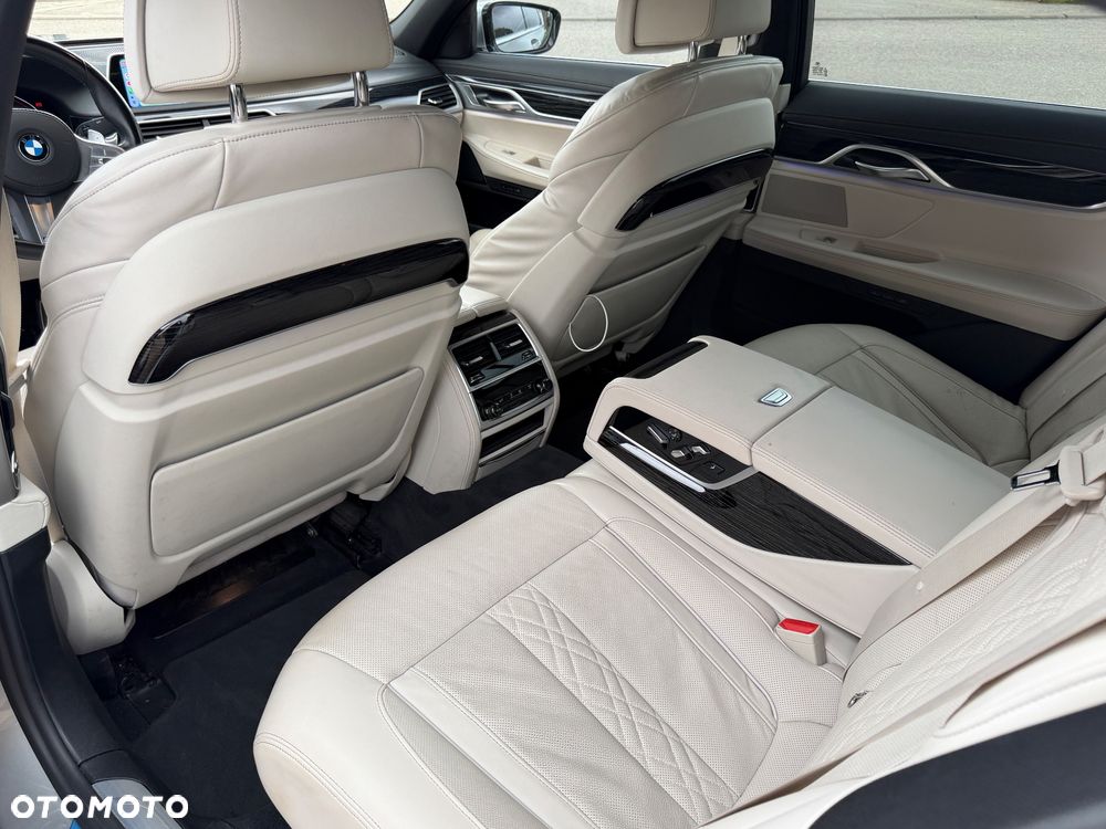 BMW Seria 7 730d xDrive - 15