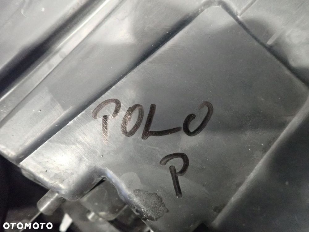 LAMPA PRAWA PRZEDNIA VOLKSWAGEN POLO IV LIFT - 4
