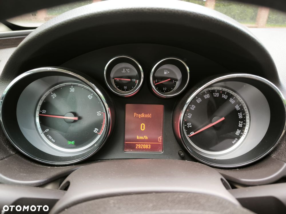 Opel Insignia 2.0 CDTI Cosmo - 9