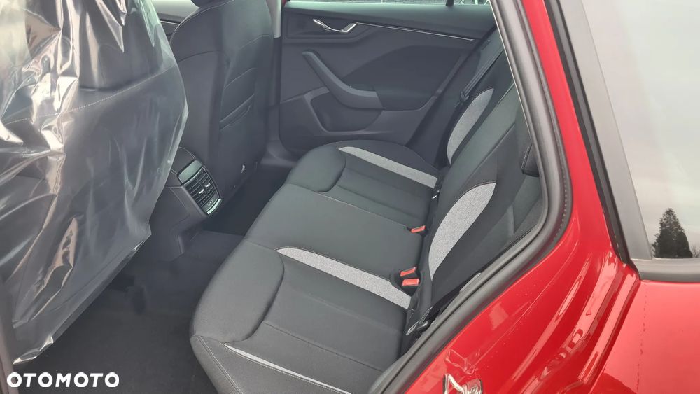 Skoda Kamiq 1.5 TSI Drive DSG - 12