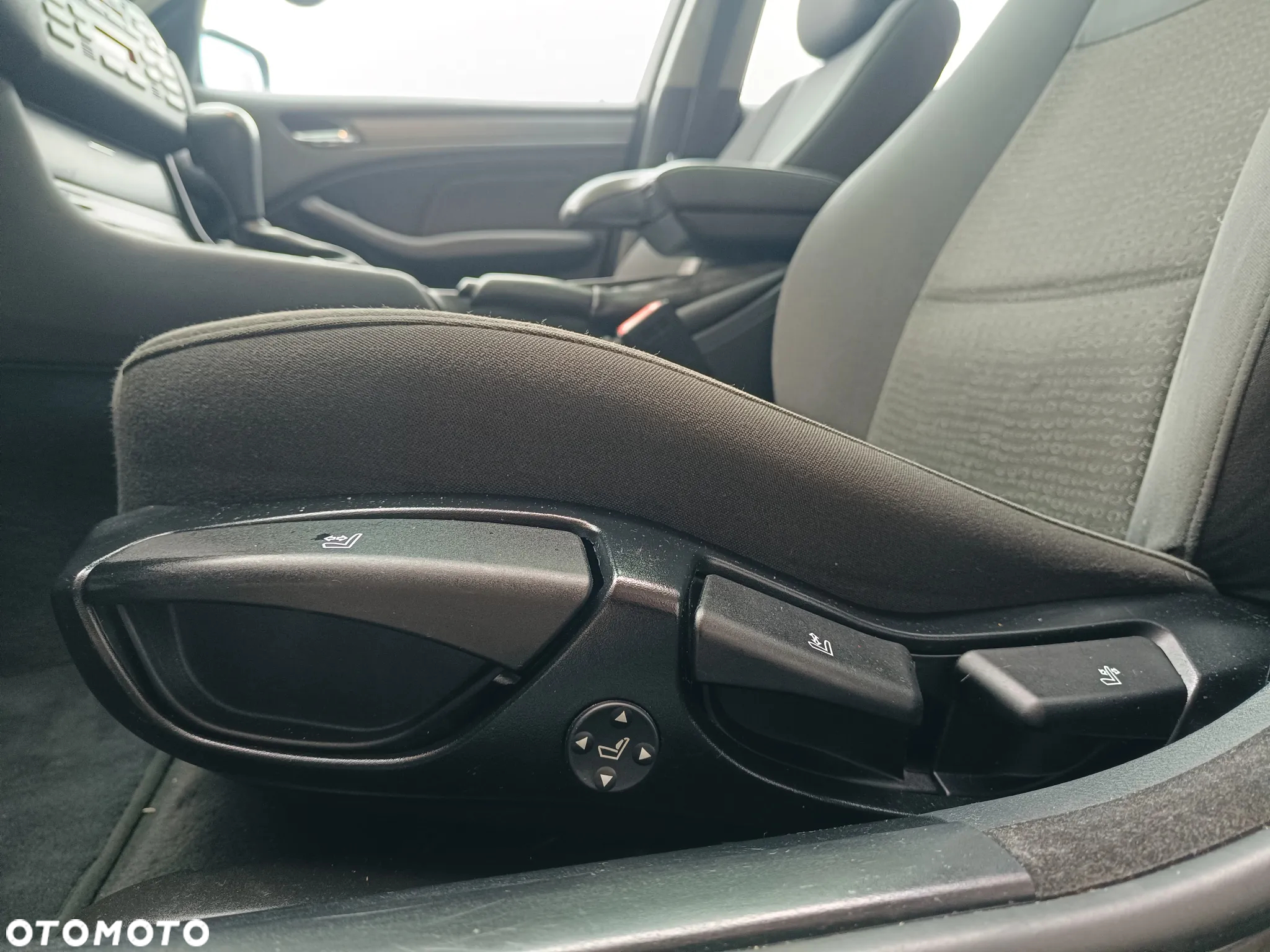 BMW Seria 3 318i Edition Lifestyle - 27