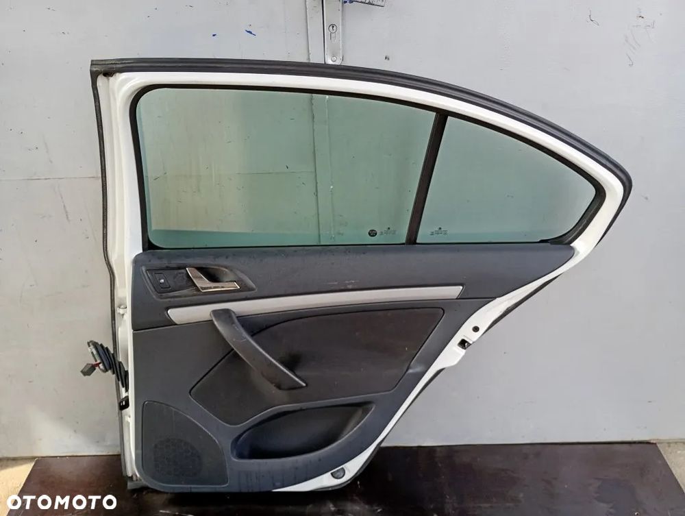 drzwi tylne prawe tył kompletne 1026 skoda octavia ii lift hb 2011r - 9