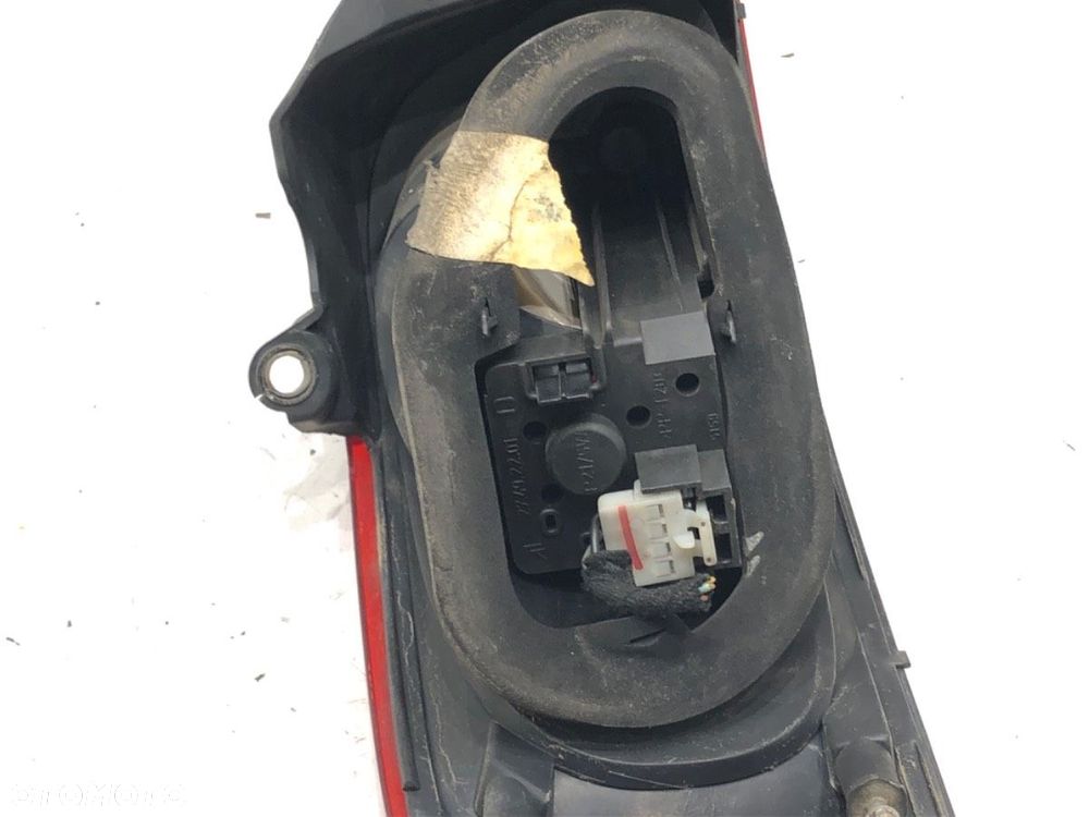 LAMPA PRAWY TYŁ - 69.00 PLN - FIAT CROMA (194_) 2005 - 2022 1.9 D Multijet (194AXC1B, 194AXC12) 110 - 4