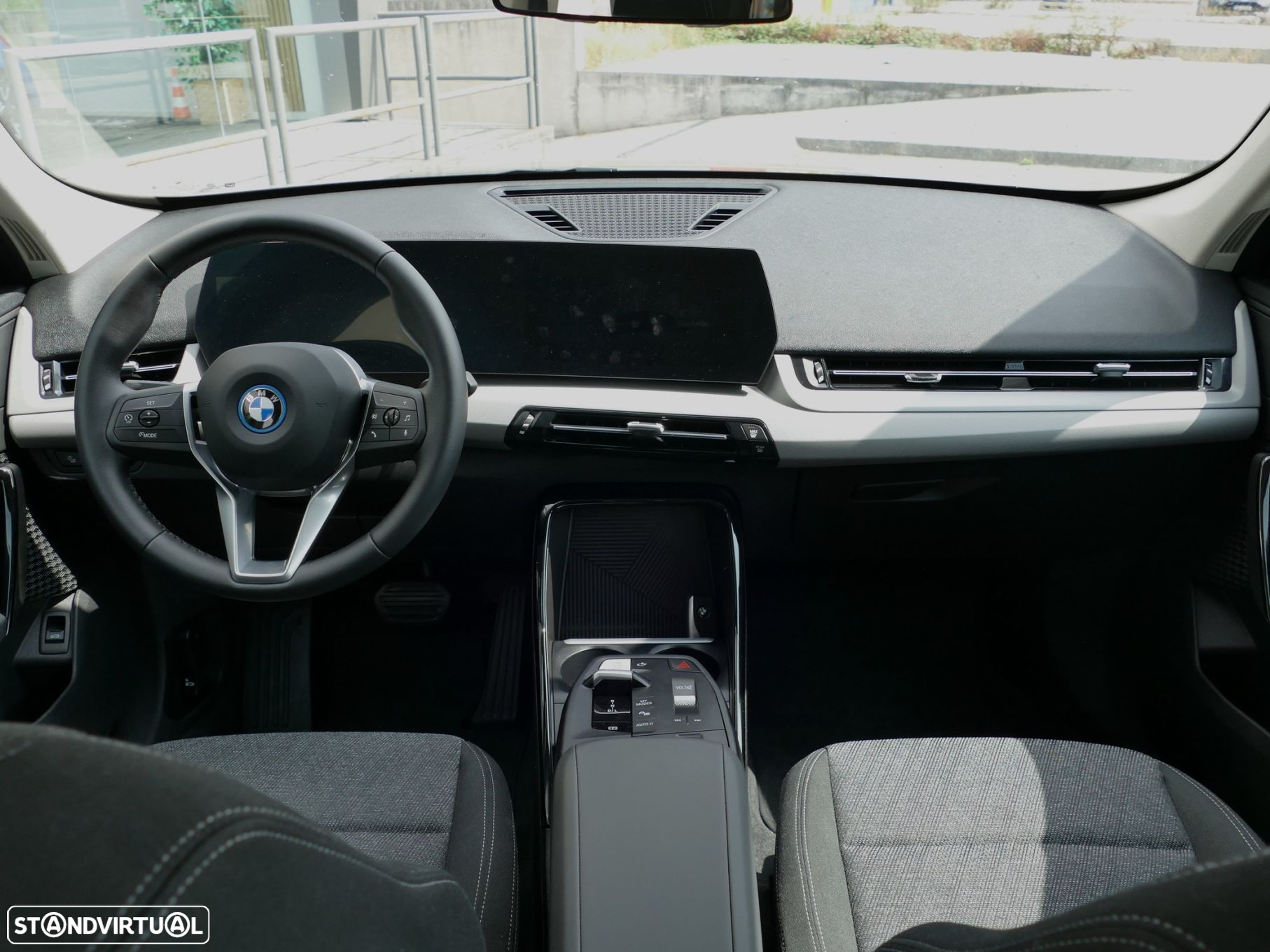 BMW X1 xDrive25e - 39