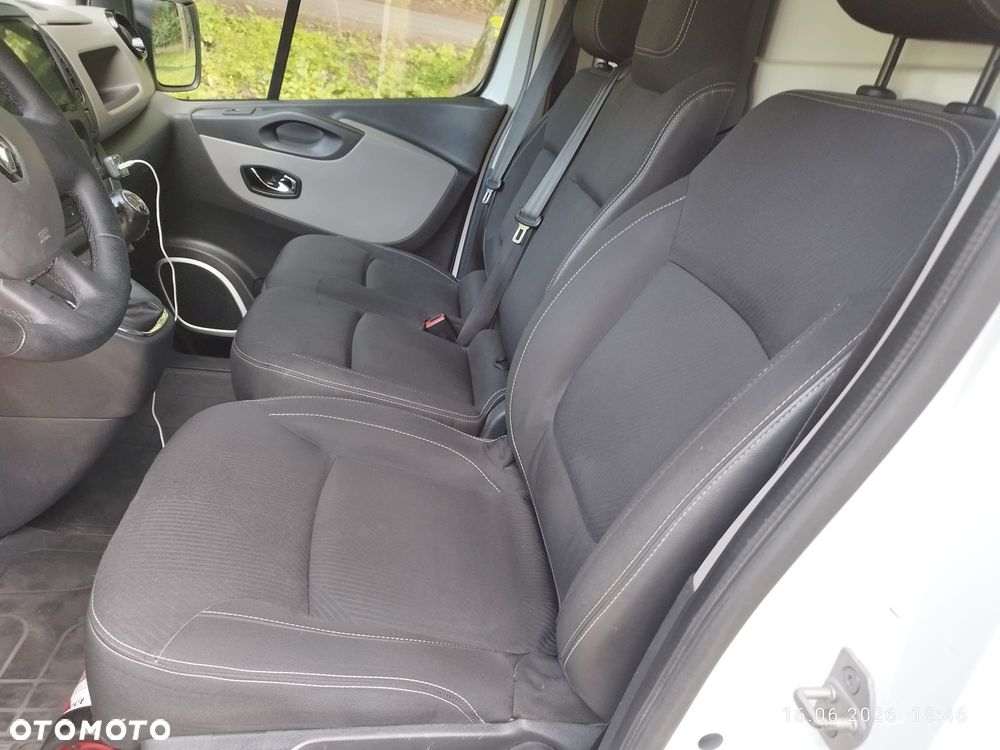 Renault Trafic - 26
