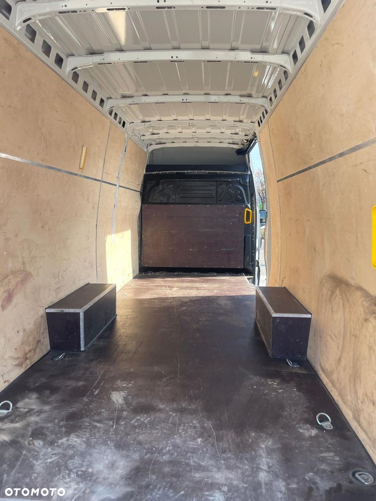 Iveco 35S18 Automat Hak Kamera Ledy Furgon 16m3 - 15