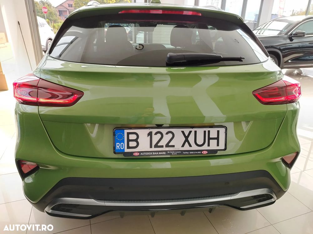 Kia XCeed 1.5 T-GDI 7DCT City - 6